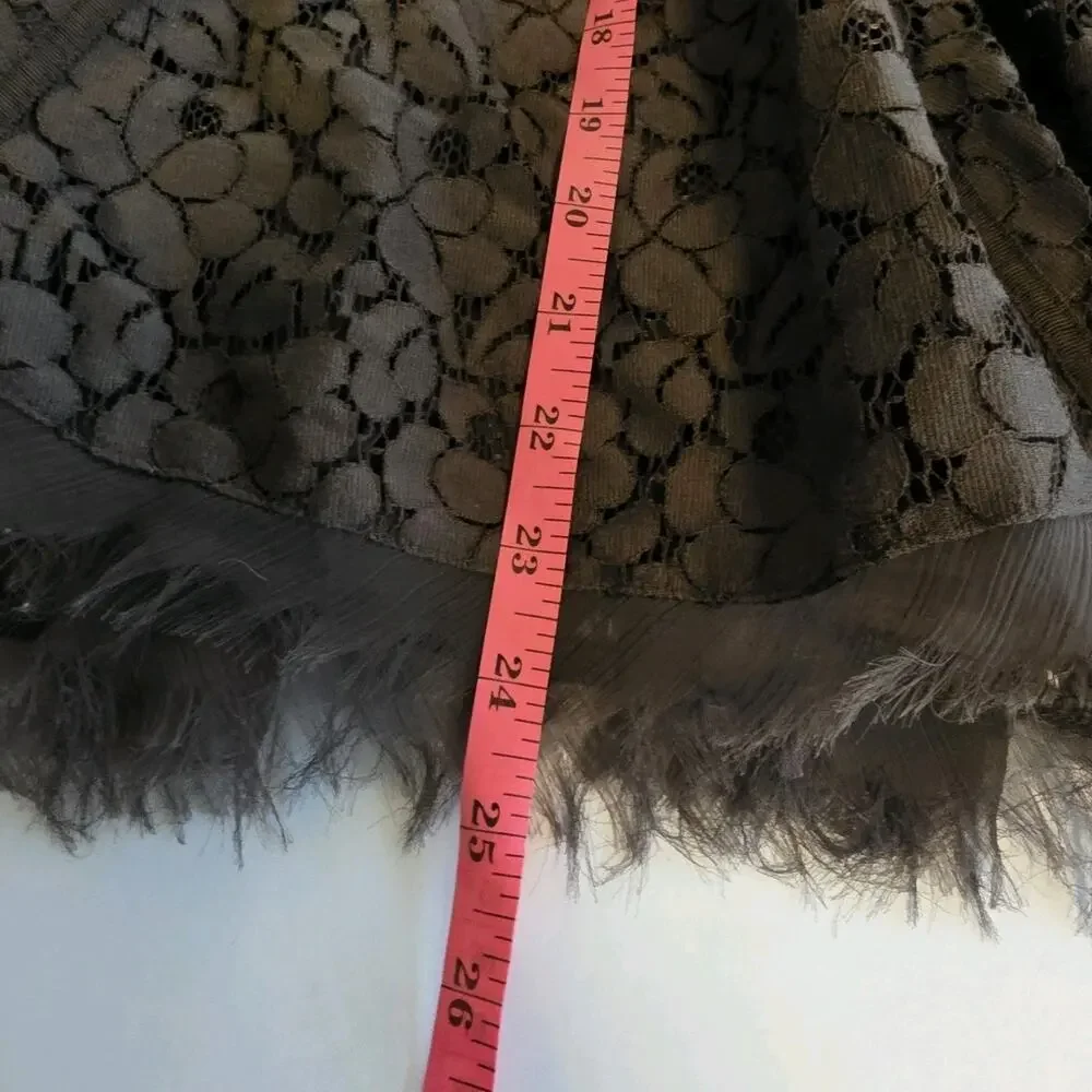 TAHARI Lace Midi Skirt SIze 12 Brown Raw Hem Lined Cottagecore Romantic Floral